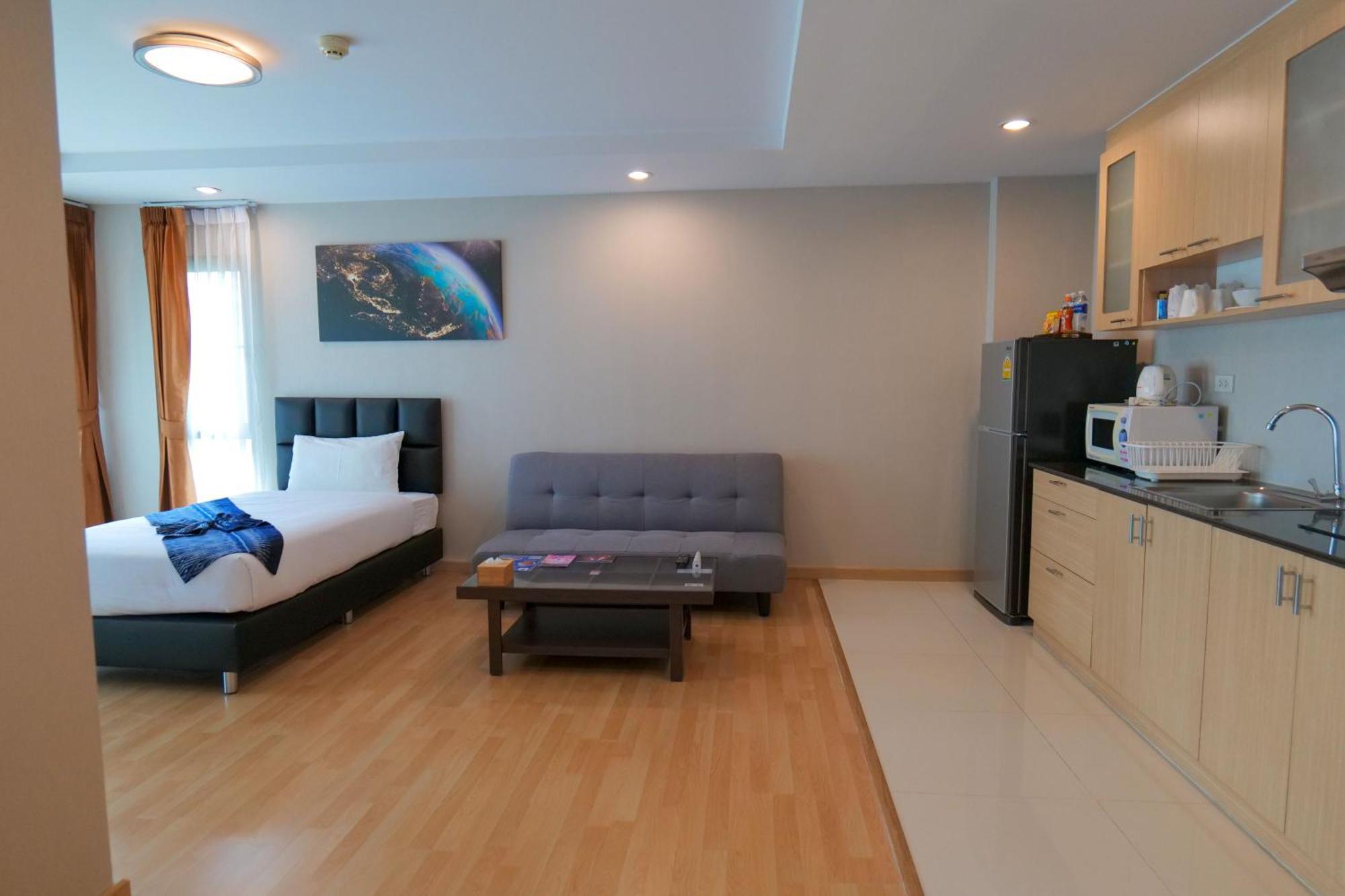 ไอยรา อยุธยา The Aiyara Ayutthaya Aparthotel Buitenkant foto